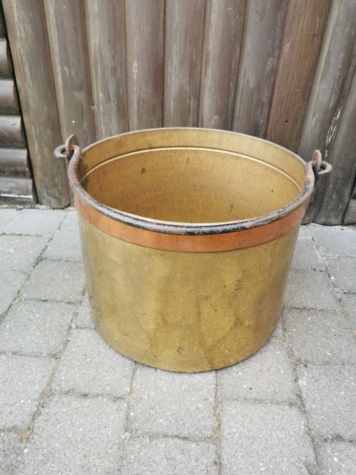 Koperen ketel, Ophalen