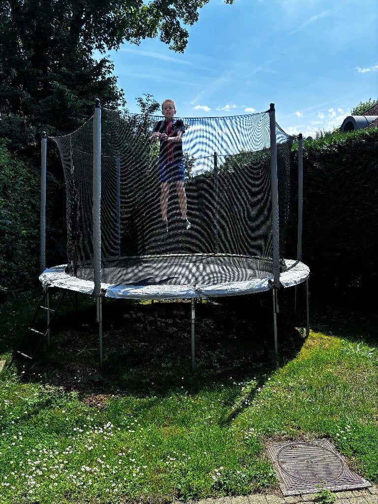Trampoline Essential 365, Enfants & Bébés, Jouets | Extérieur | Trampolines, Enlèvement, Utilisé