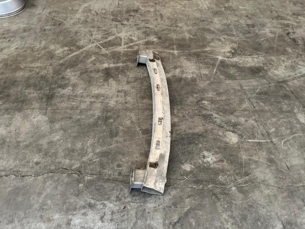 Cayenne 955/957 dwarsbalk achterbumper, Ophalen, Porsche, Gebruikt, Achter