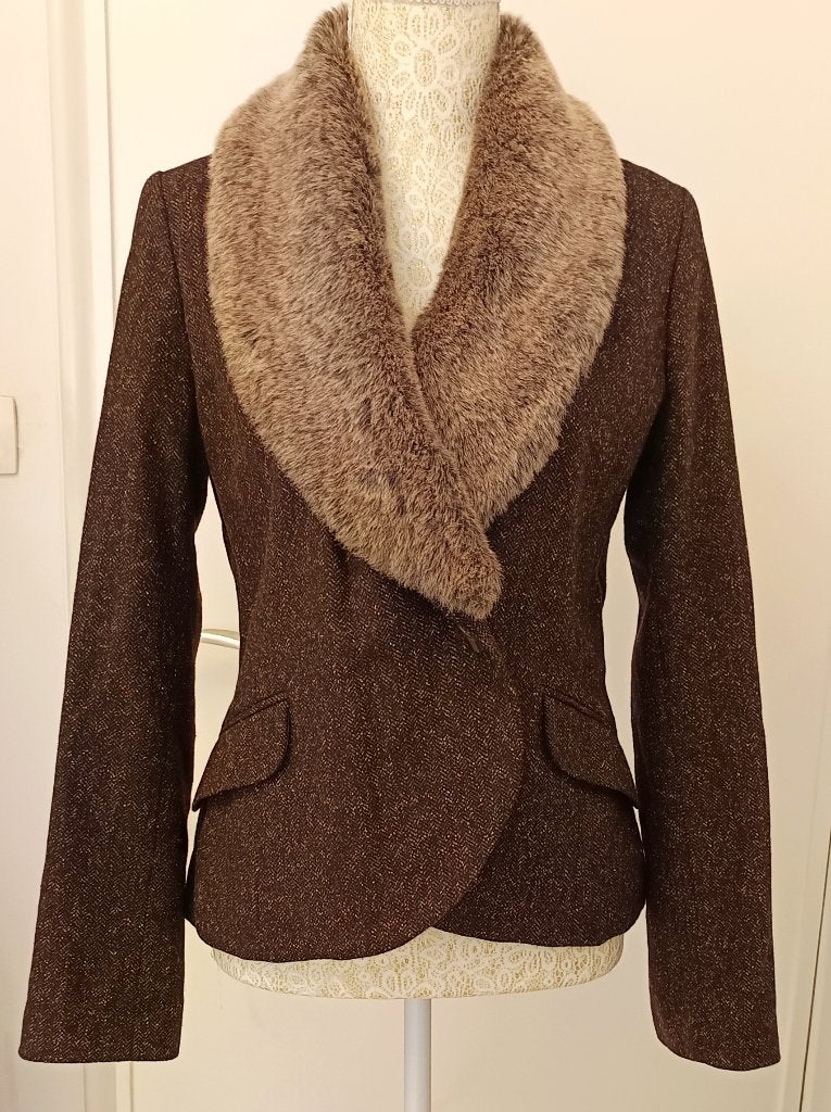 Tweed wool jacket. Size S/M, Kleding | Dames, Bruin, Ophalen of Verzenden, Zo goed als nieuw, Jasje