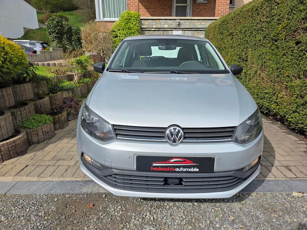 Volkswagen Polo (bj 2014), Auto's, Stof, 4 cilinders, Parkeersensor, 5 deurs