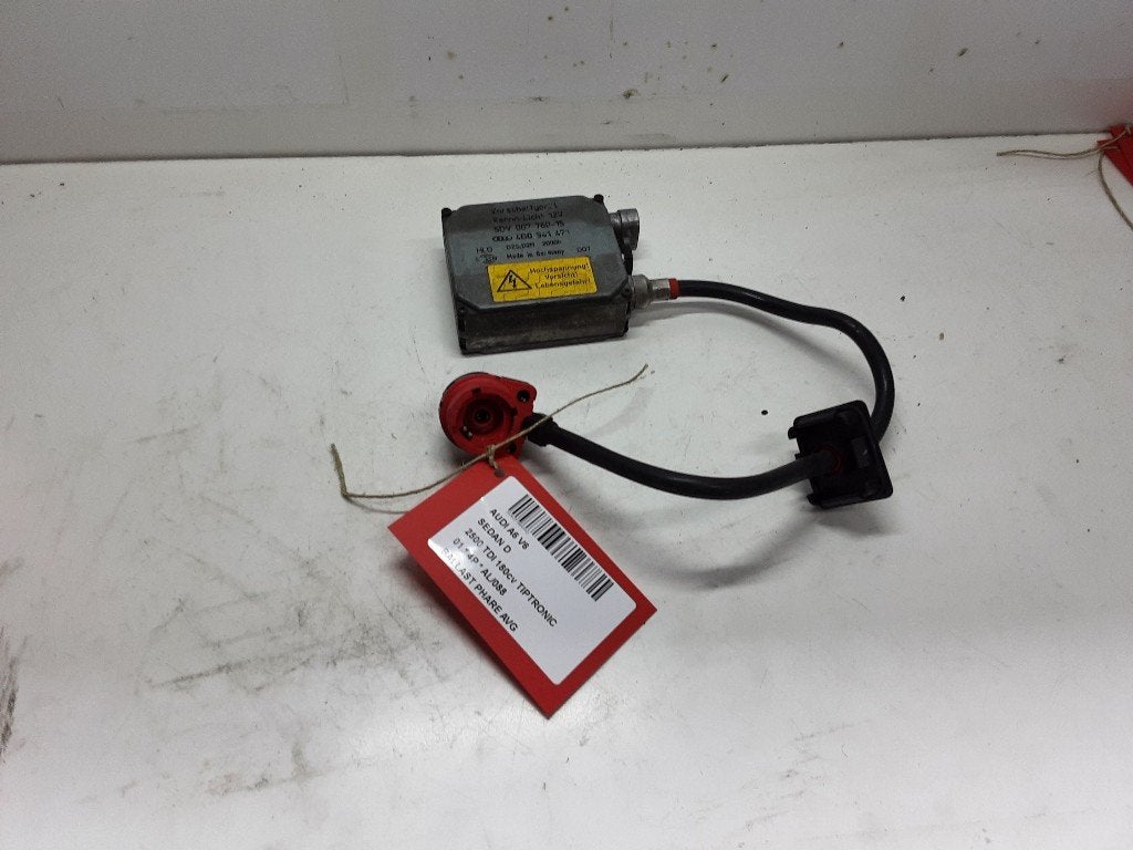 BALLAST DE PHARE XENON GAUCHE Audi A6 (C5) (4B941471), Autos : Pièces & Accessoires, Mevr. I. Hauben, Audi, Utilisé, Rue de l'Espoir 34 34
4030  GRIVEGNÉE, BE