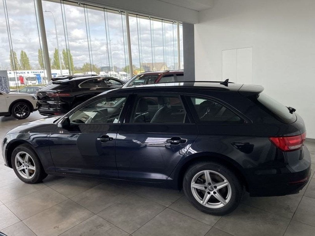 Audi A4 Leder / Cruise / Navigatie, Auto's, 100 kW, 136 pk, A4, Zwart