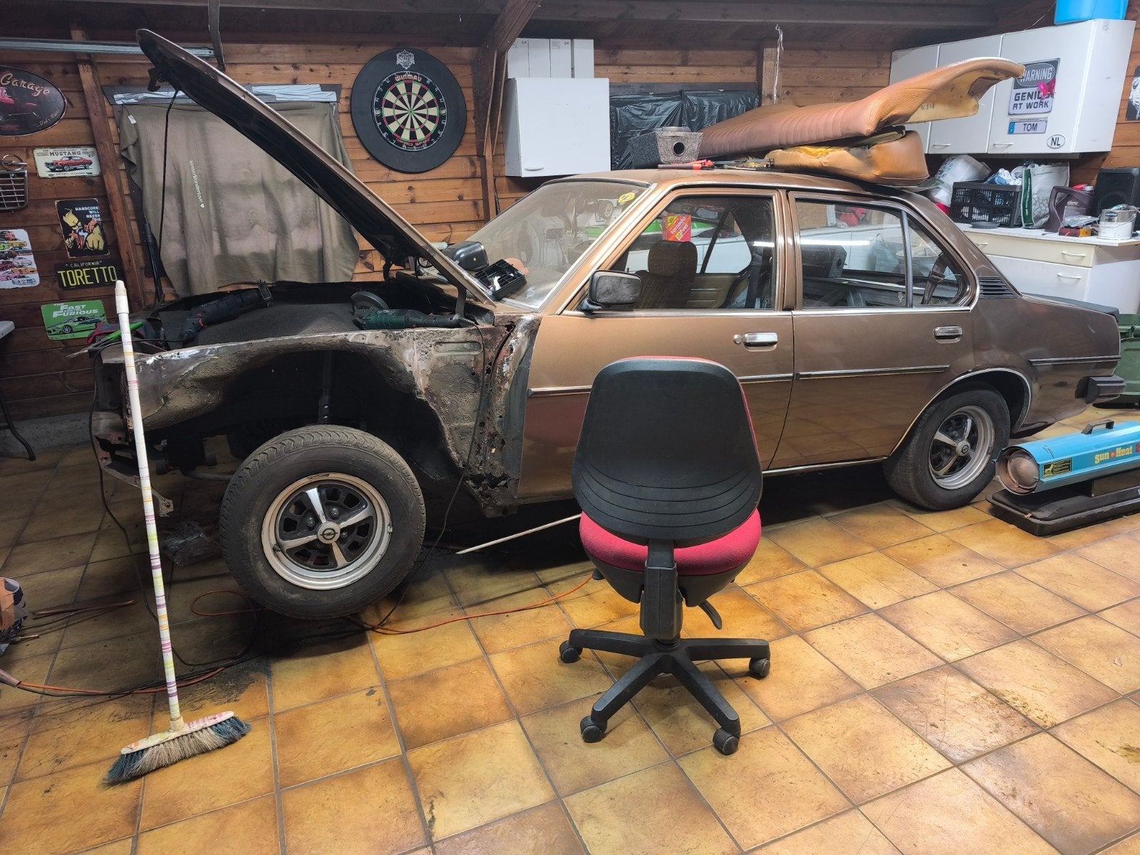 te koop  rotte ascona b, Auto's, Particulier, Te koop