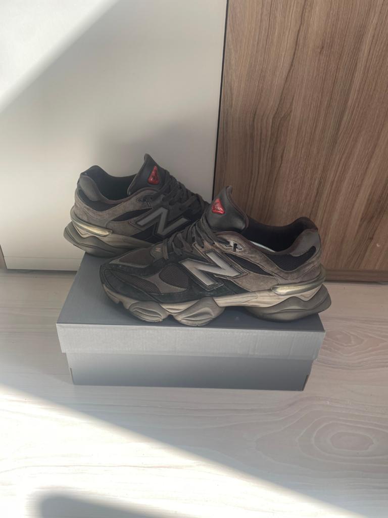 New balance 9060 maat 44, Kleding | Heren, Schoenen, Zwart, Ophalen of Verzenden, Zo goed als nieuw, Sneakers