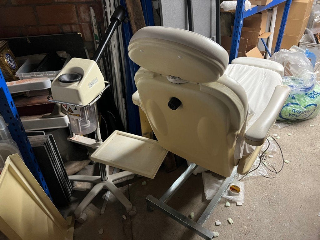 chaise de pédicure, Divers, Matériel Infirmier, Enlèvement, Utilisé