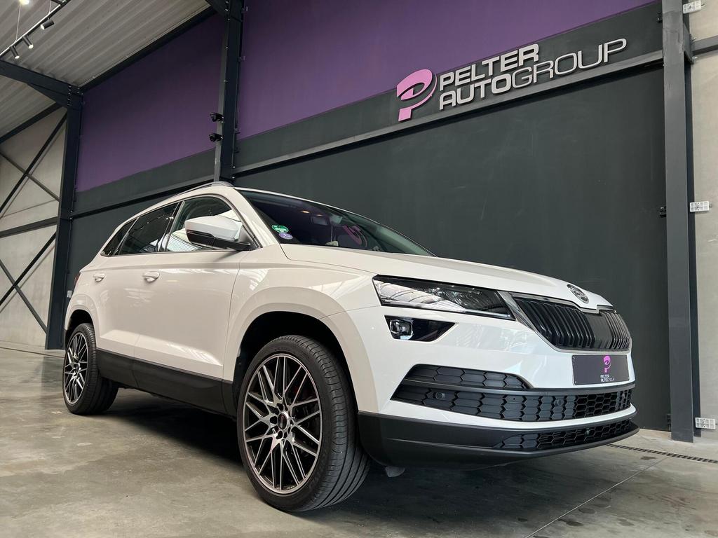 Skoda Karoq 1.6 TDi DSG CarPlay GPS Trekhaak, 0 kg, 118 g/km, Achat, Euro 6
