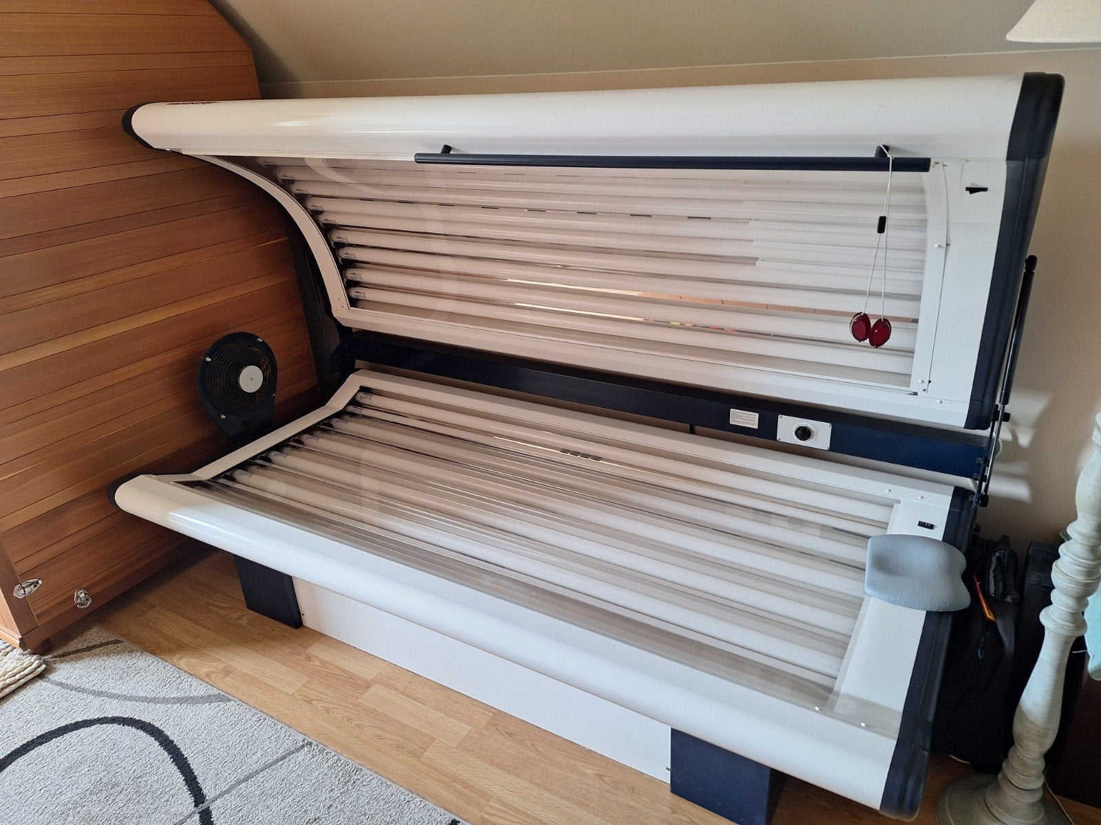 zonnebank, Electroménager, Enlèvement, Comme neuf, Banc solaire double, 15 lampes ou plus