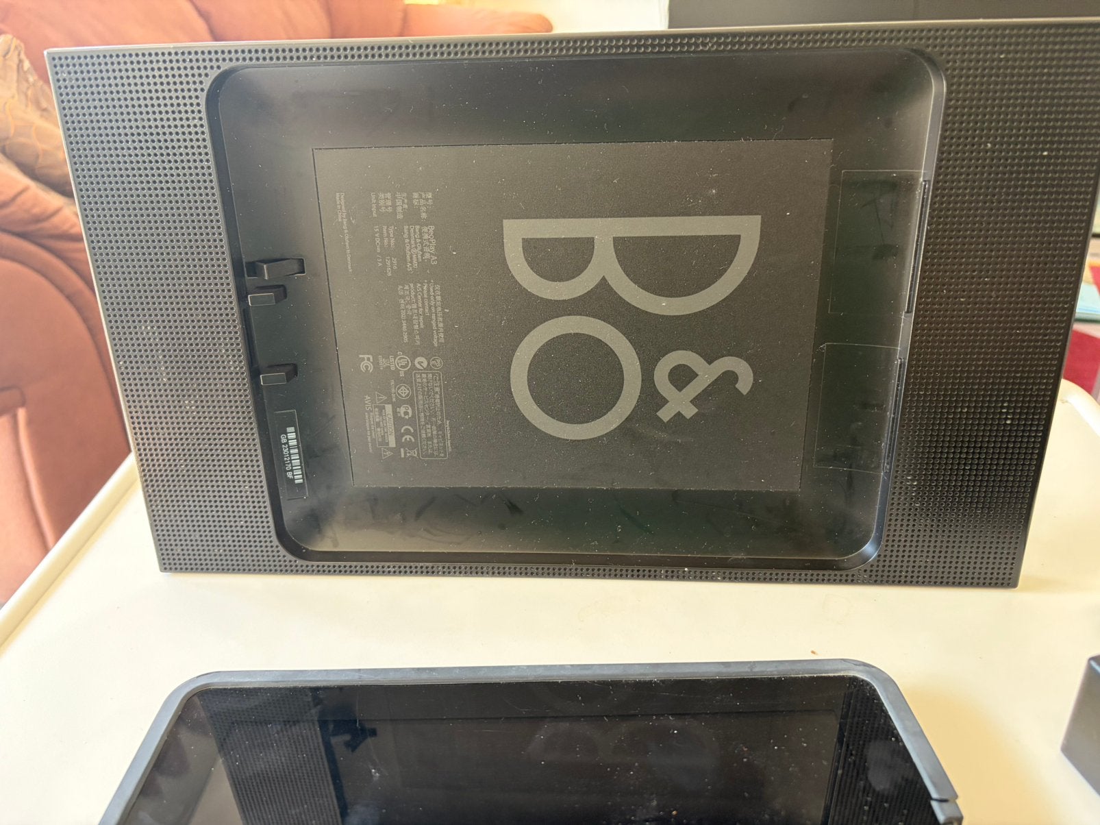 B&O plus ipad. Can play with any iphono/ipad, Ophalen of Verzenden, Zo goed als nieuw
