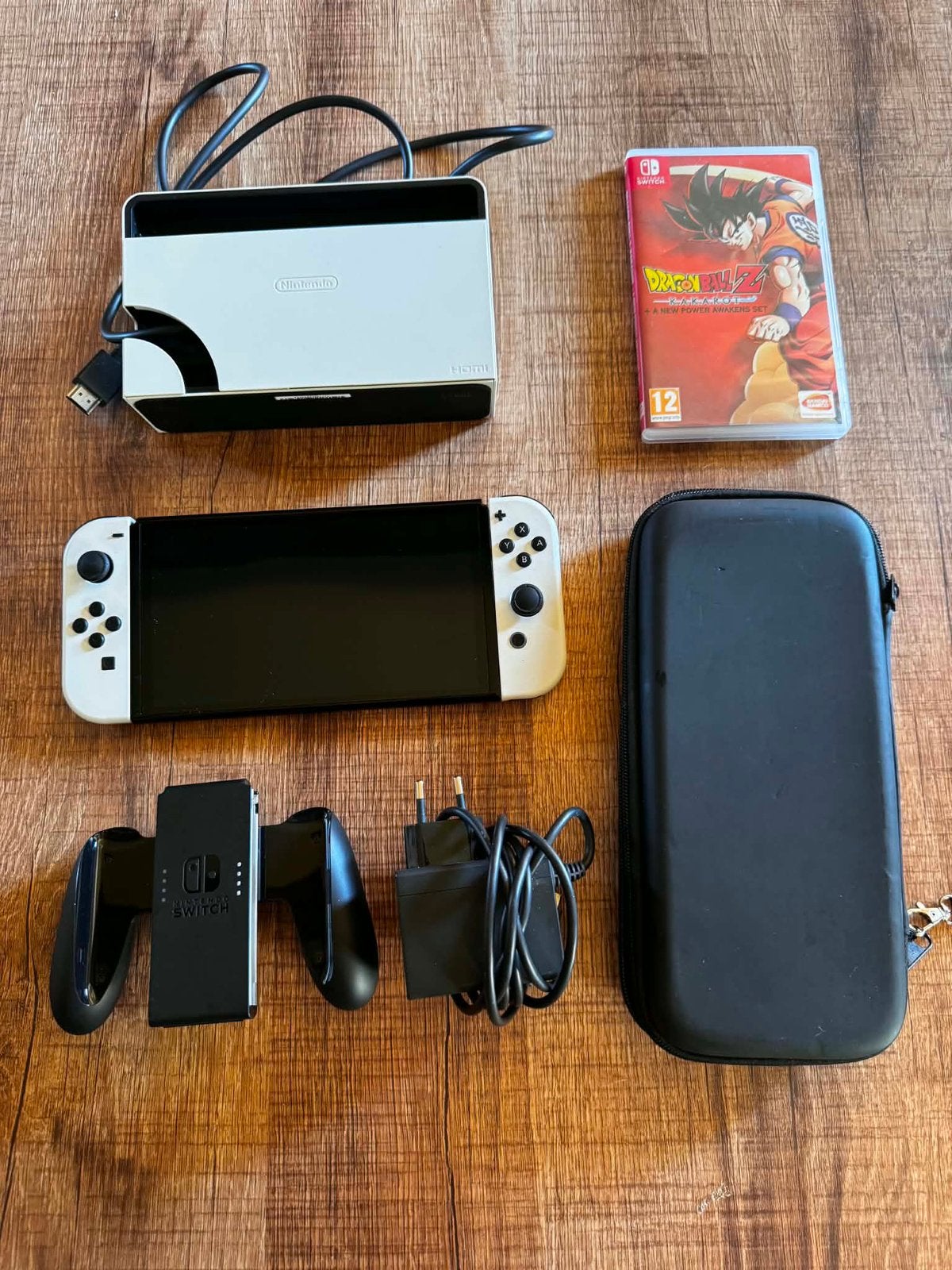 Nintendo Switch OLED Blanche + Accessoires + Jeu, Enlèvement, Comme neuf, Switch OLED