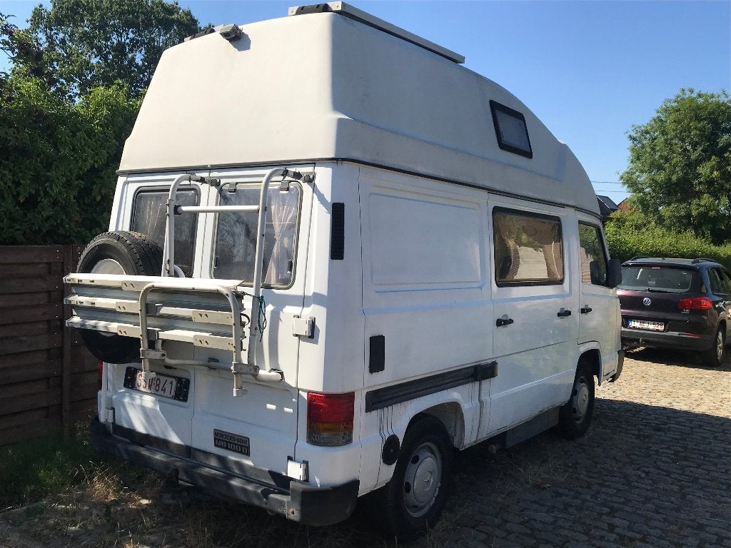 Mobilhome Mercedes MB100, Caravans en Kamperen, Mobilhomes, Chemisch toilet, Fietsendrager, Particulier, Mercedes