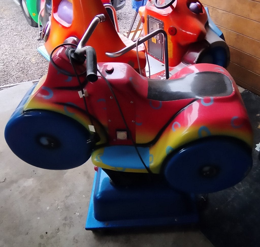 Kiddy Ride Quad – Très bon état – 100% fonctionnel, Verzamelen, Automaten | Overige, Gebruikt, Ophalen