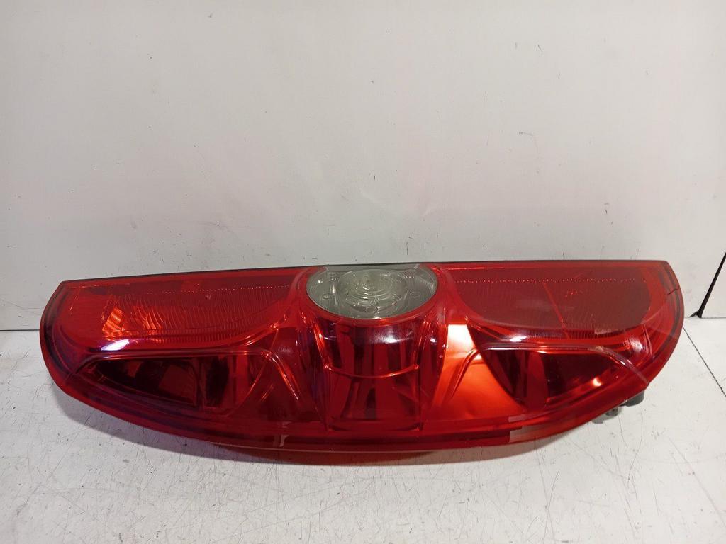 Achterlicht links buiten Opel Combo, Onderdelen@venauto.nl, Van der Ven Autorecycling B.V., Ettenseweg 76, 4706 PB Roosendaal, The Netherlands