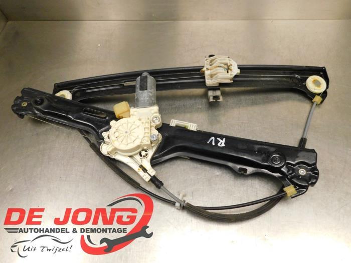 Mécanique vitre 4portes avant droite d'un BMW X5, -, 3 mois de garantie, Utilisé, -