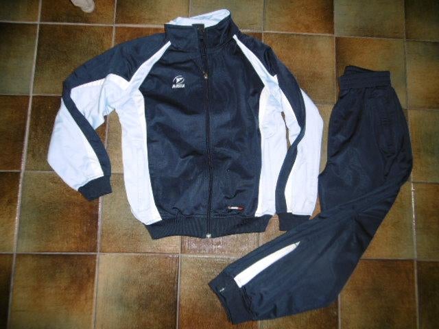 sport vest en broek voor jongen, masita, maat 140, Enlèvement ou Envoi, Garçon, Pantalon