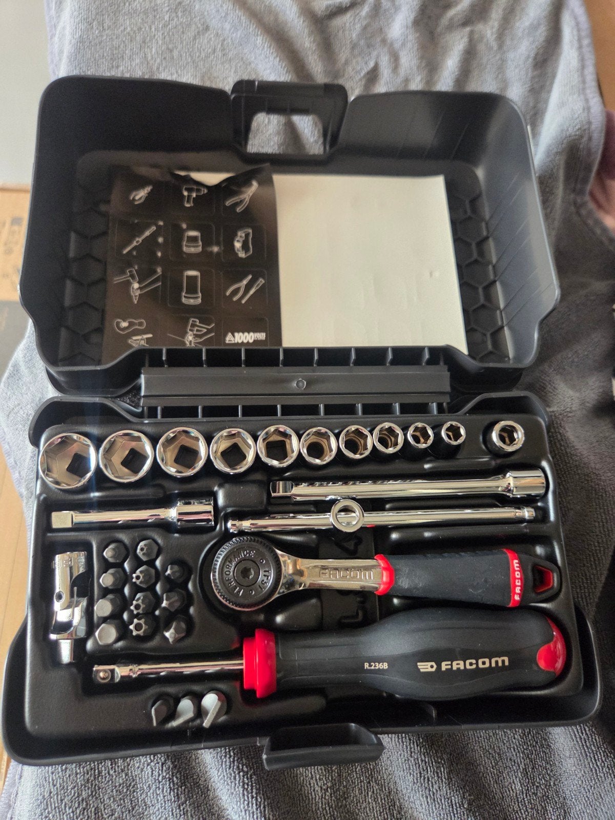 1/4 setje van facom, Bricolage & Construction, Outillage | Outillage à main, Enlèvement, Facom