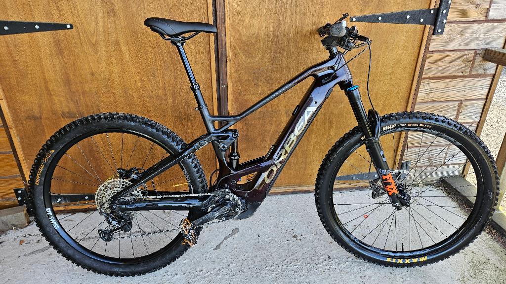 Orbea Wild Fs m20 Carbone 2022 ...., Vélos & Vélomoteurs, Vélos | VTT & Mountainbikes, Utilisé, Hommes, Enlèvement