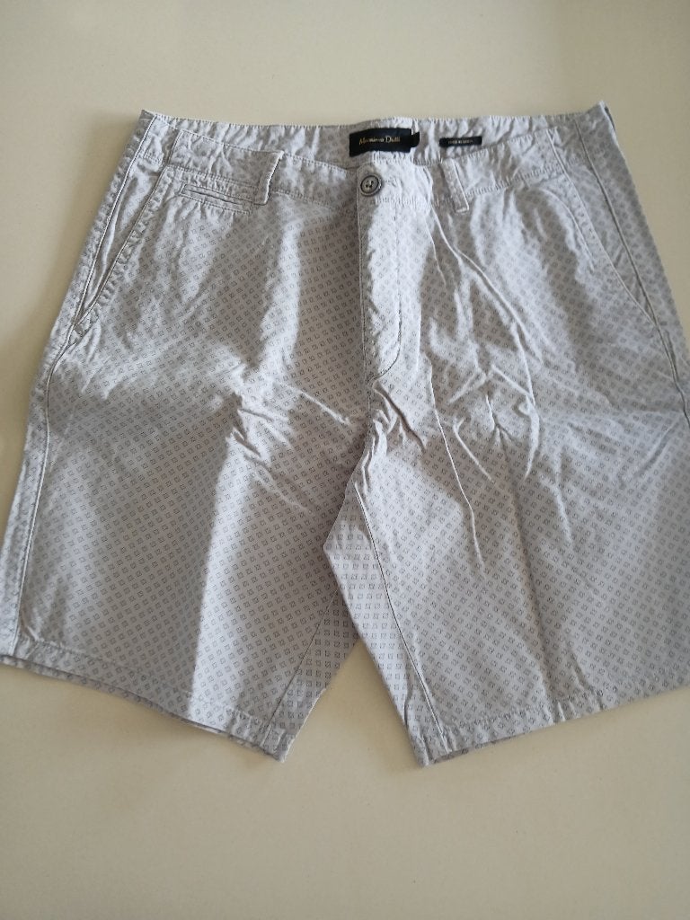 Short heren massimo dutti maat 31-40, Overige maten, Ophalen of Verzenden, Zo goed als nieuw, Massimo Dutti