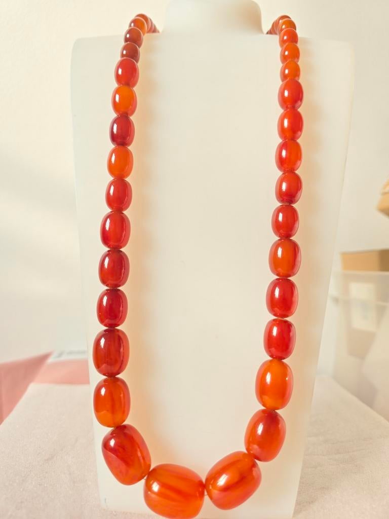 Collier vintage (bakélite), Enlèvement ou Envoi