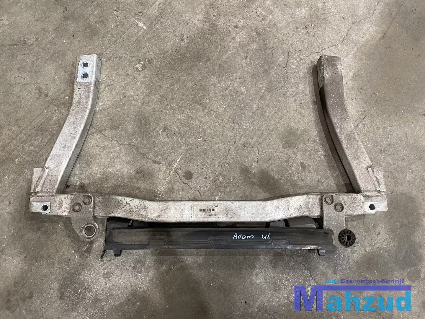 OPEL ADAM SUBFRAME Aluminium bumper frame onder 2012-2019, Opel Automobile GmbH, Opel, Bahnhofsplatz 1
65423  Russelsheim am Main, DE