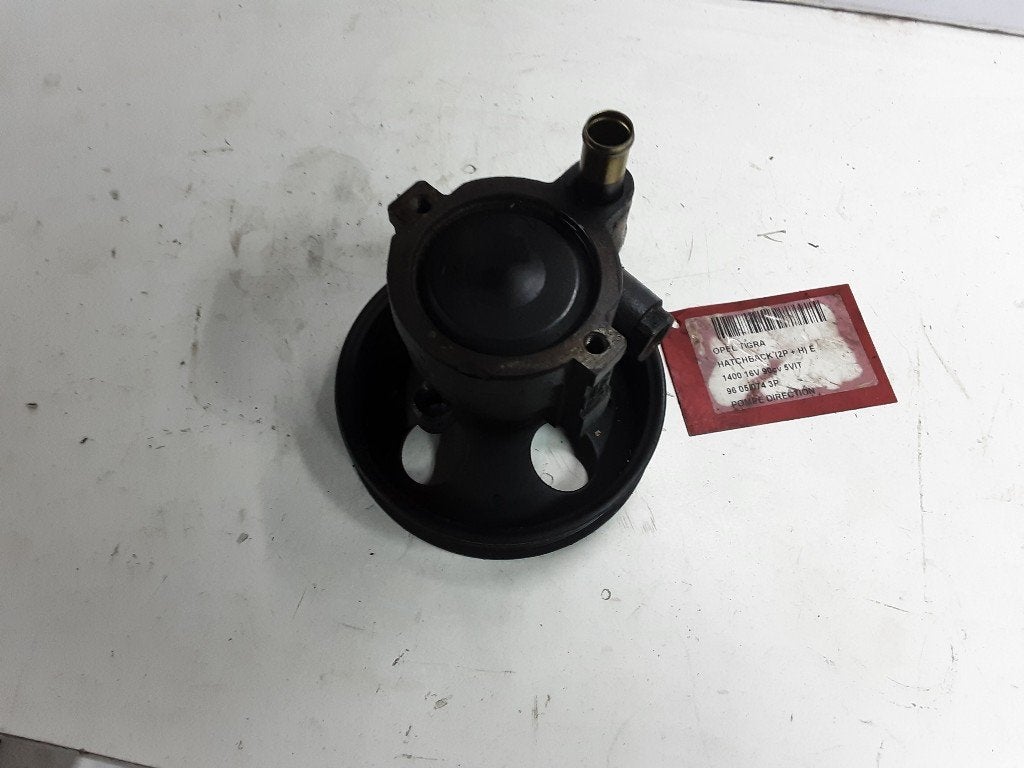 POMPE DE DIRECTION Opel Tigra (75) (01-1994/12-2000), Utilisé, Rue de l'Espoir 34 34
4030  GRIVEGNÉE, BE, Info@Collignon.be, Opel
