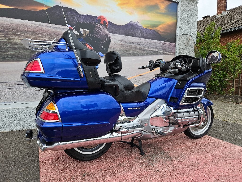 HONDA GL1800 GOLDWING ABS Garantie 1 ou 2 ans MOTOSD, Motos, Tourisme, Entreprise, Occasion, Plus de 35 kW