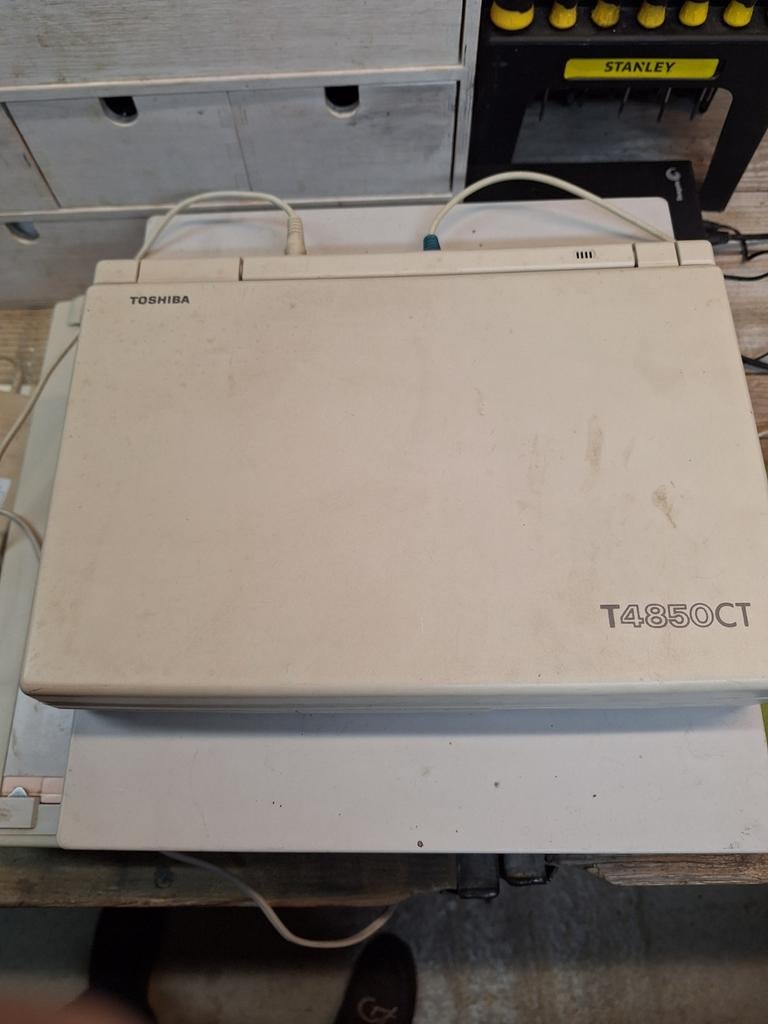 Toshiba T4850CT, Enlèvement, Toshiba