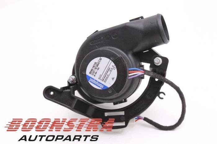 Ventilateur d'un Mercedes E-Klasse, 3 mois de garantie, Utilisé, -, -