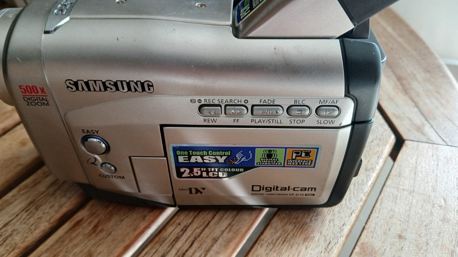 4 camera mini dv a reparer ne marche pas bien, Enlèvement ou Envoi, Caméra, Ne fonctionne pas, Samsung