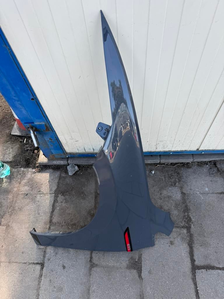 Panneau latéral de garde-boue gauche pour Volkswagen Golf 8, Enlèvement