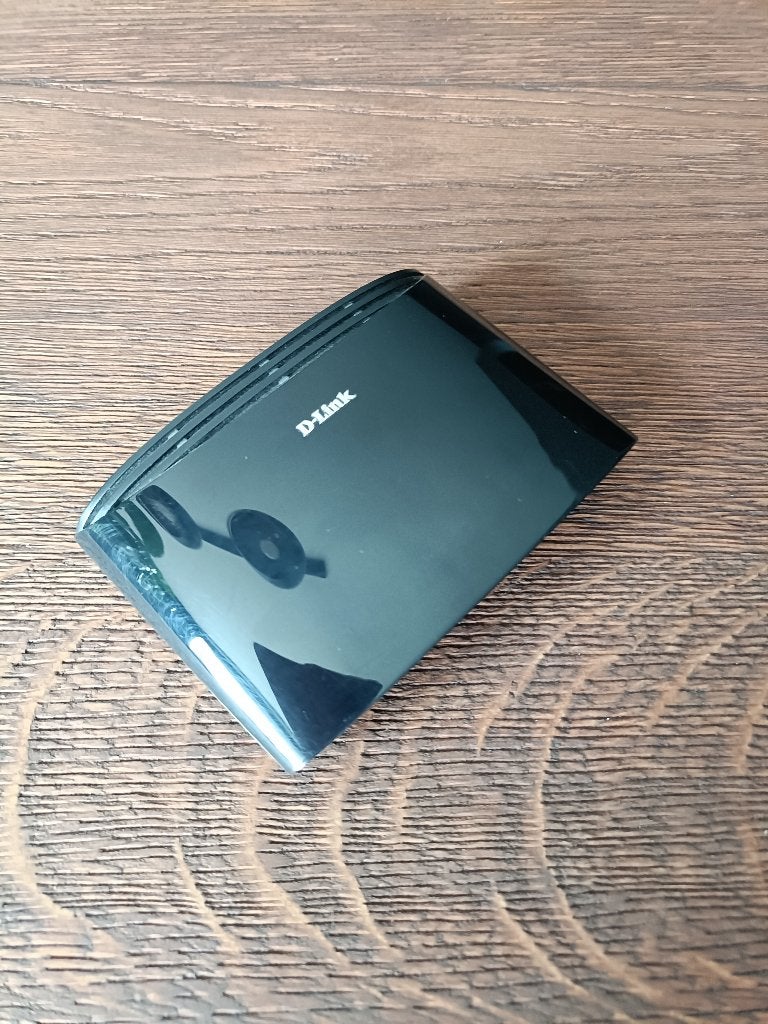 Commutateur Switch réseau D-Link DES-1005D 5 ports Ethernet, Computers en Software, Netwerk switches, Ophalen of Verzenden, Gebruikt