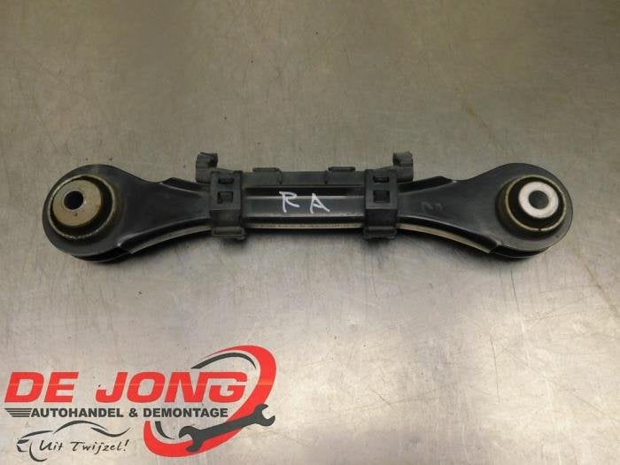 Bras de suspension arrière droit d'un BMW 1-Serie, -, 3 mois de garantie, Utilisé, -