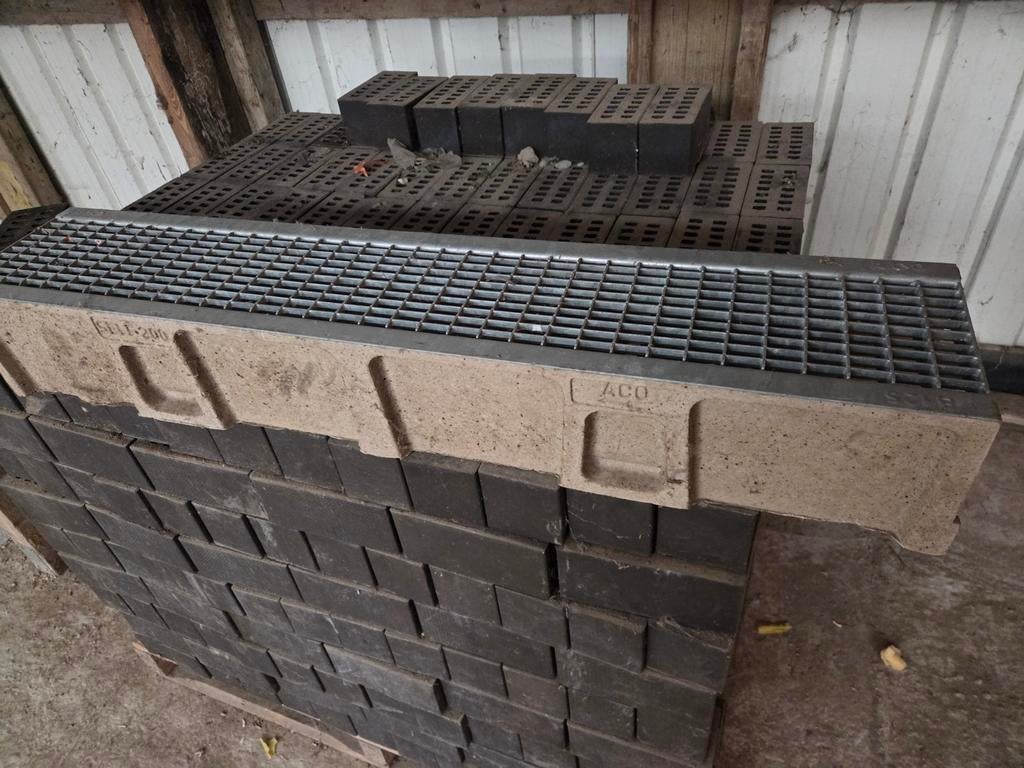1 Aco drain 20 br x 15 h, Enlèvement