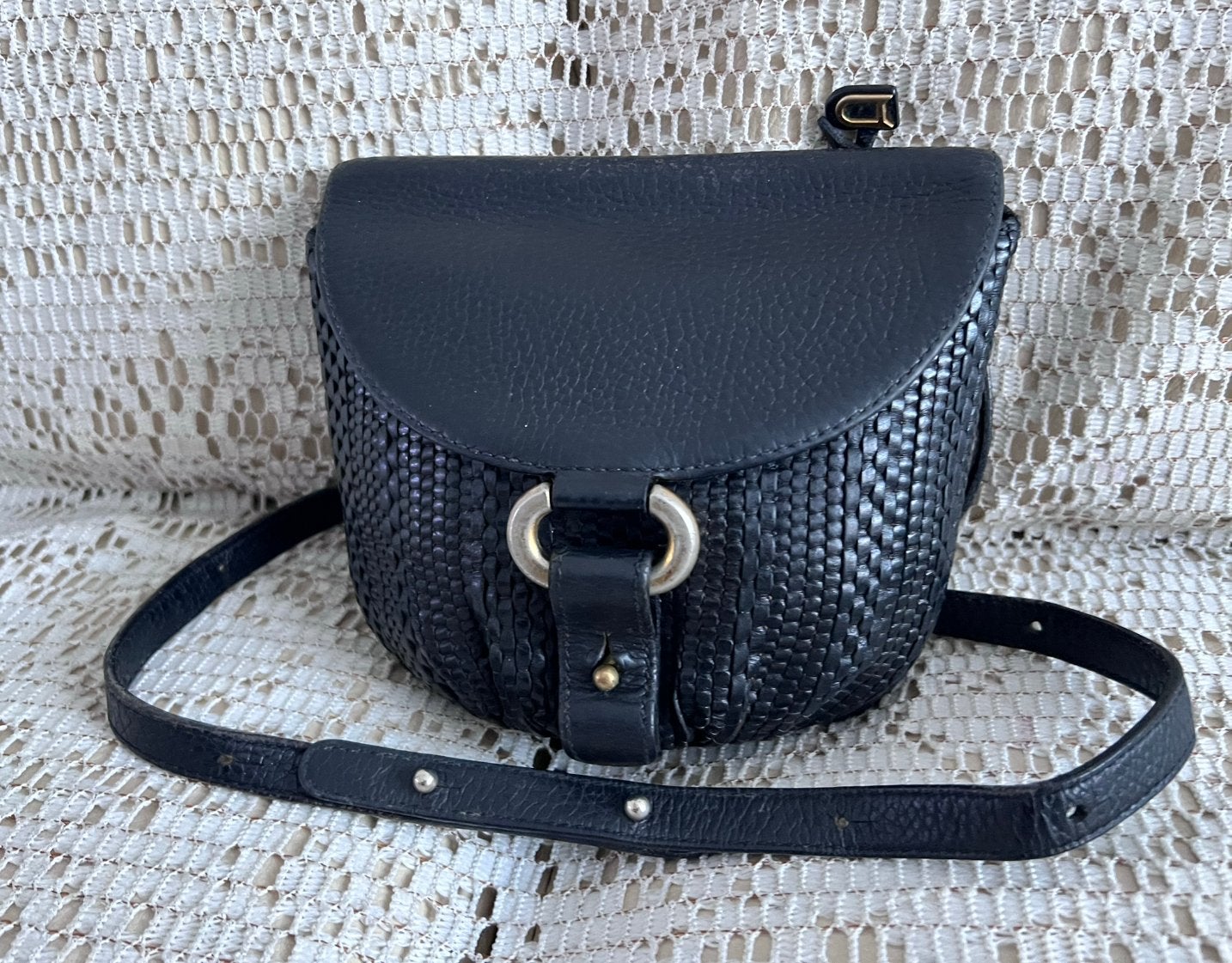 Sac bandoulière DELVAUX modèle Listrac, Enlèvement ou Envoi, Comme neuf, Noir, Cuir