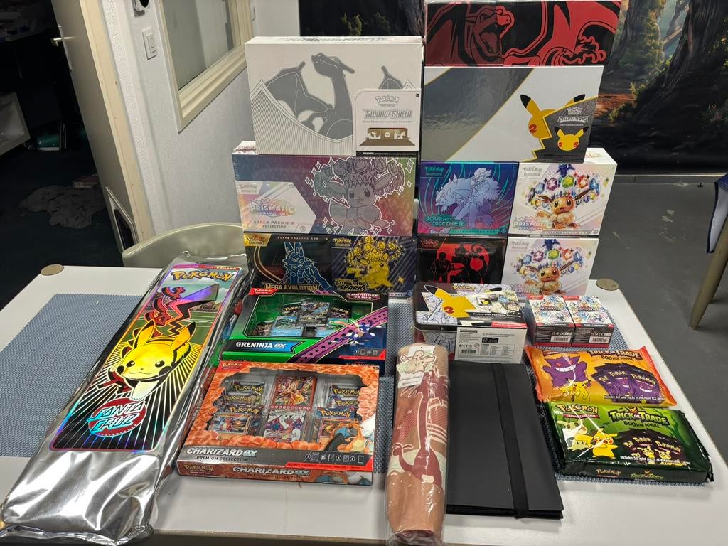 Collection Pokémon, Hobby & Loisirs créatifs, Jeux de cartes à collectionner | Pokémon, Comme neuf, Enlèvement