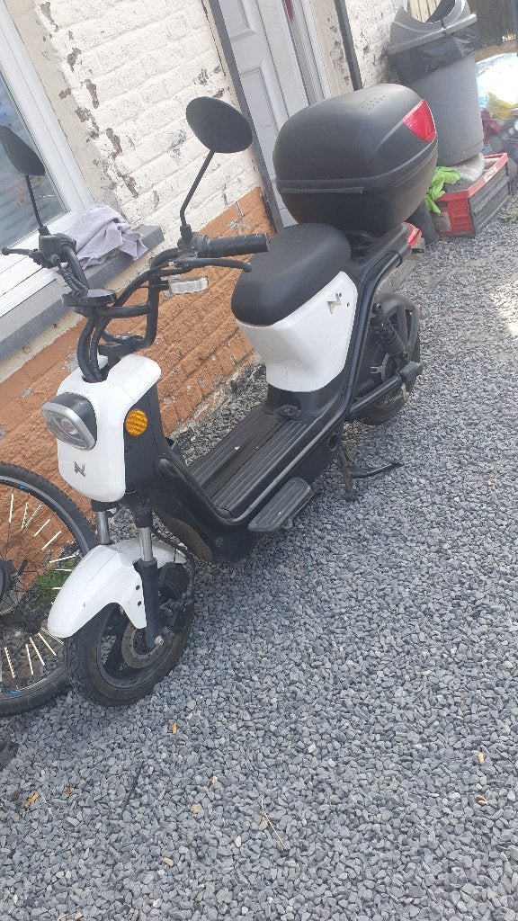 Scooter electrique 25km/h, Motos, Enlèvement, 1 cylindre, Jusqu'à 11 kW