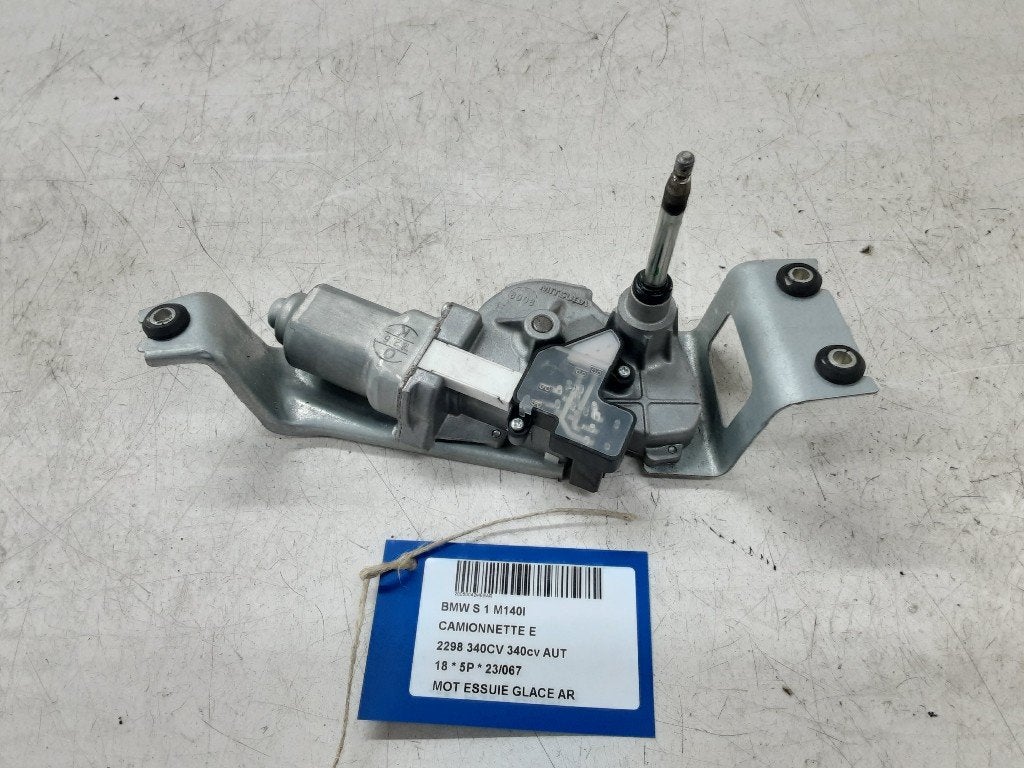 RUITENWISSERMOTOR ACHTER BMW 1 serie (F20) (7258532), Gebruikt, Mevr. I. Hauben, BMW, Rue de l'Espoir 34 34
4030  GRIVEGNÉE, BE