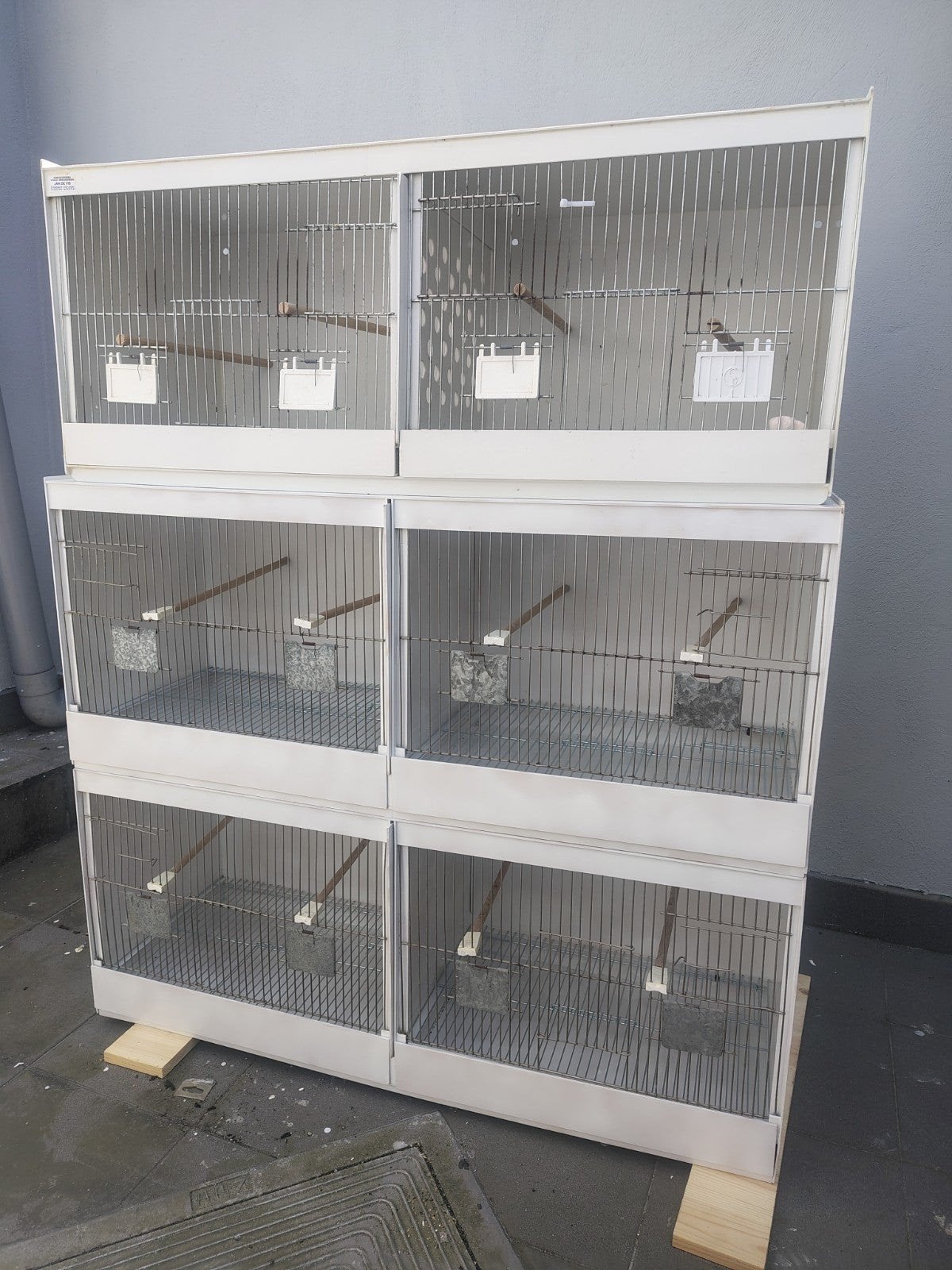 Kweekkooien/broedkooien/kunststof/kooien/vogel/bodemroster, Dieren en Toebehoren, Vogels | Hokken en Kooien, Ophalen, Zo goed als nieuw