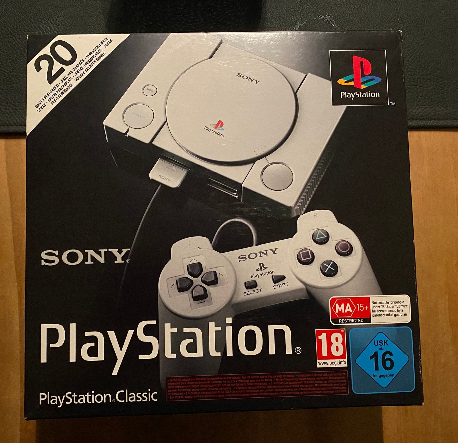 Ps one 20 games ingebouwd (geseald), Games en Spelcomputers, Ophalen of Verzenden, Nieuw, Met 2 controllers, Met games