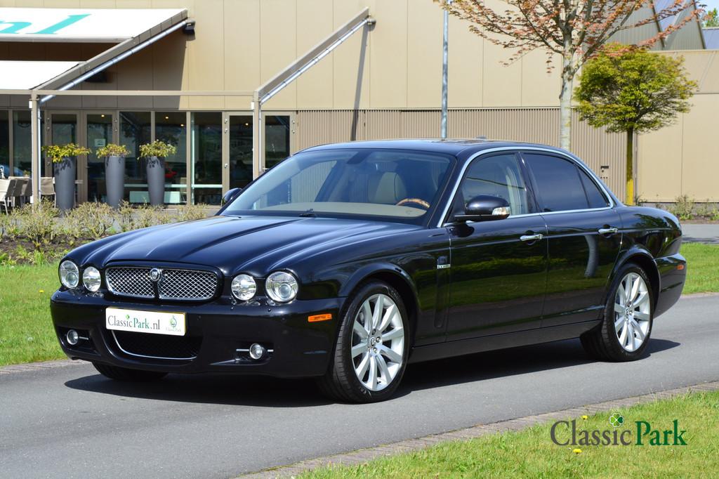Jaguar XJ 2.7D (bj 2008, automaat), Auto's, Jaguar, Automaat, 4 deurs, 207 pk, Zwart