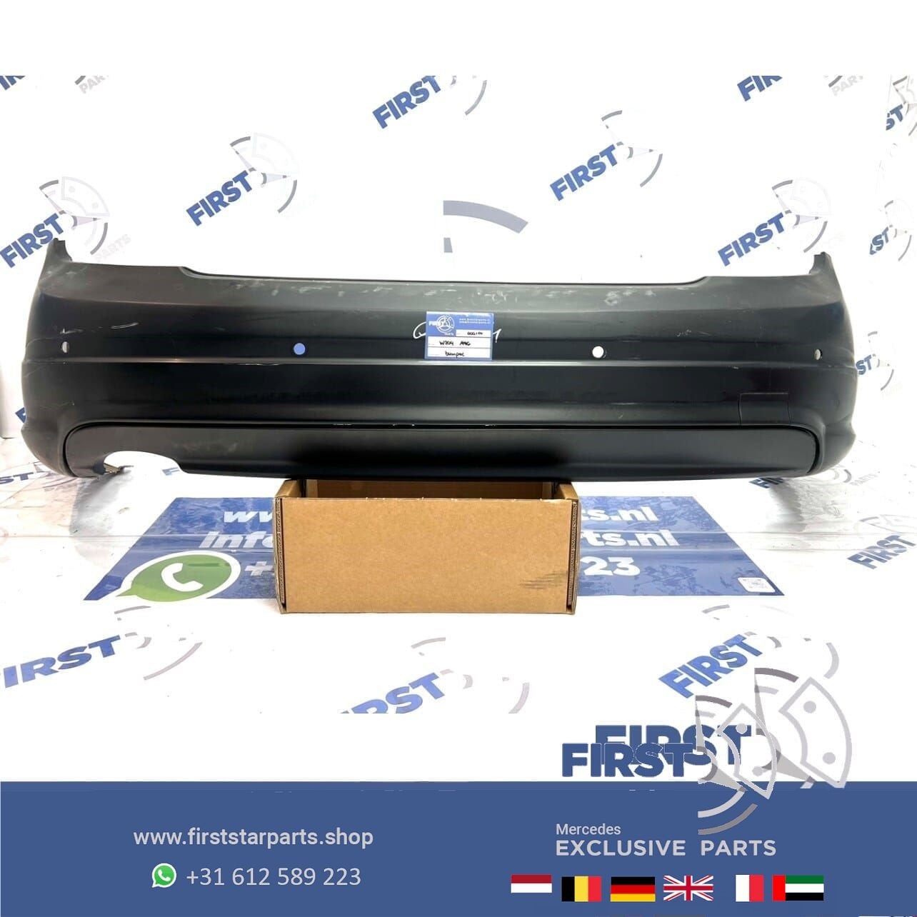 W204 AMG PRE-FACELIFT ACHTERBUMPER + DIFFUSER Mercedes C Kla, Auto-onderdelen, -, Ophalen of Verzenden, Achter, Bumper