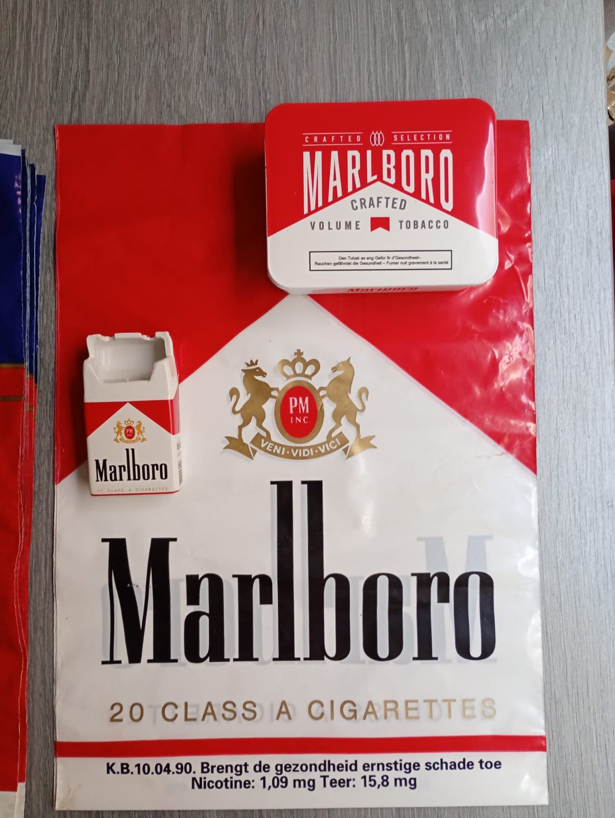 Marlboro verzamelobjecten, Verzamelen, Merken en Reclamevoorwerpen, Ophalen, Zo goed als nieuw