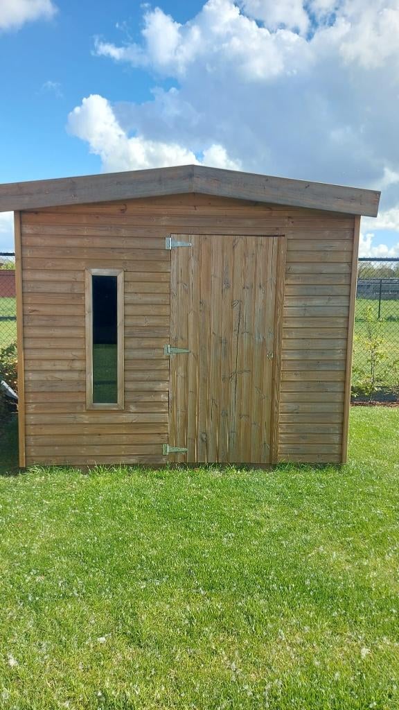Tuinhuis, 200 tot 400 cm, Tuinhuis, Zo goed als nieuw, 1 raam