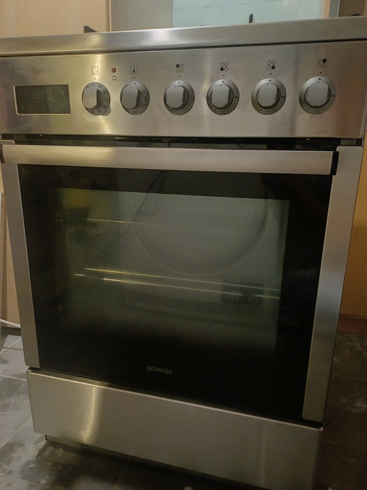Four - gaziniere de marque Gorenje en parfait état, Electroménager, Cuisinières, Gaz, 85 à 90 cm, 4 zones de cuisson, Enlèvement
