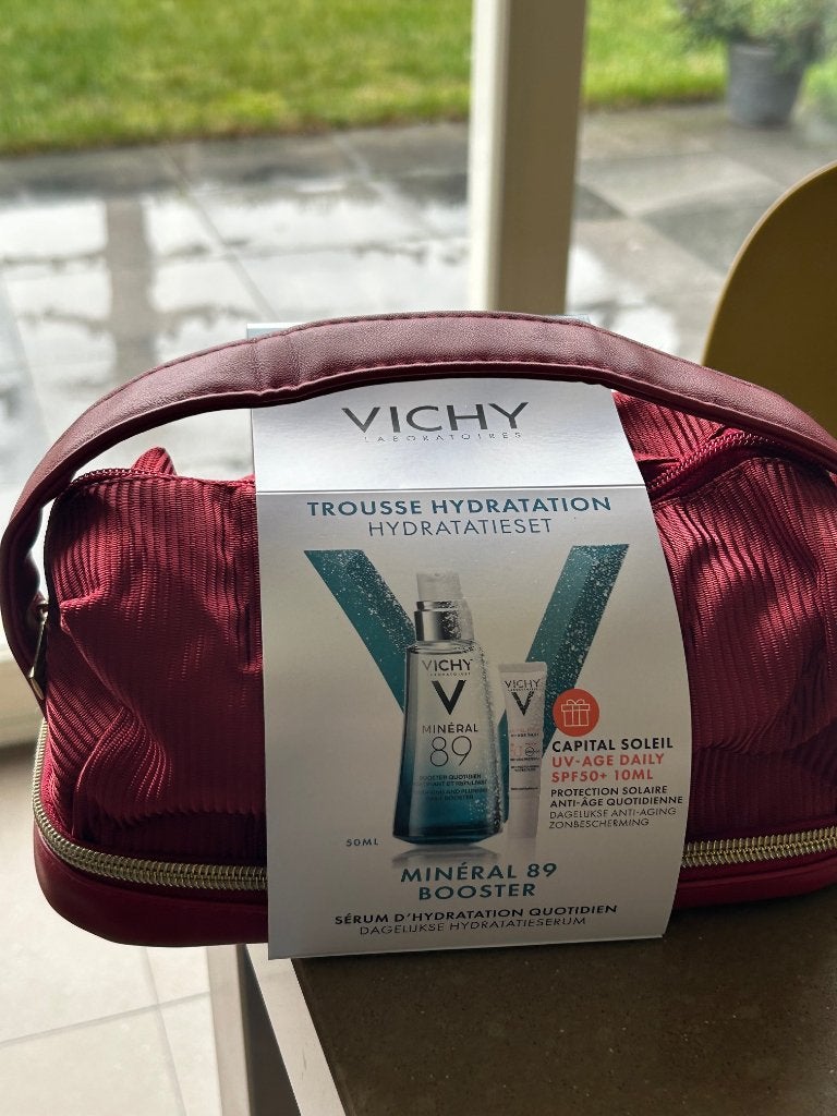 Vichy hydratatieset met Mineral 89 + capital soleil uv age, Ophalen of Verzenden, Nieuw
