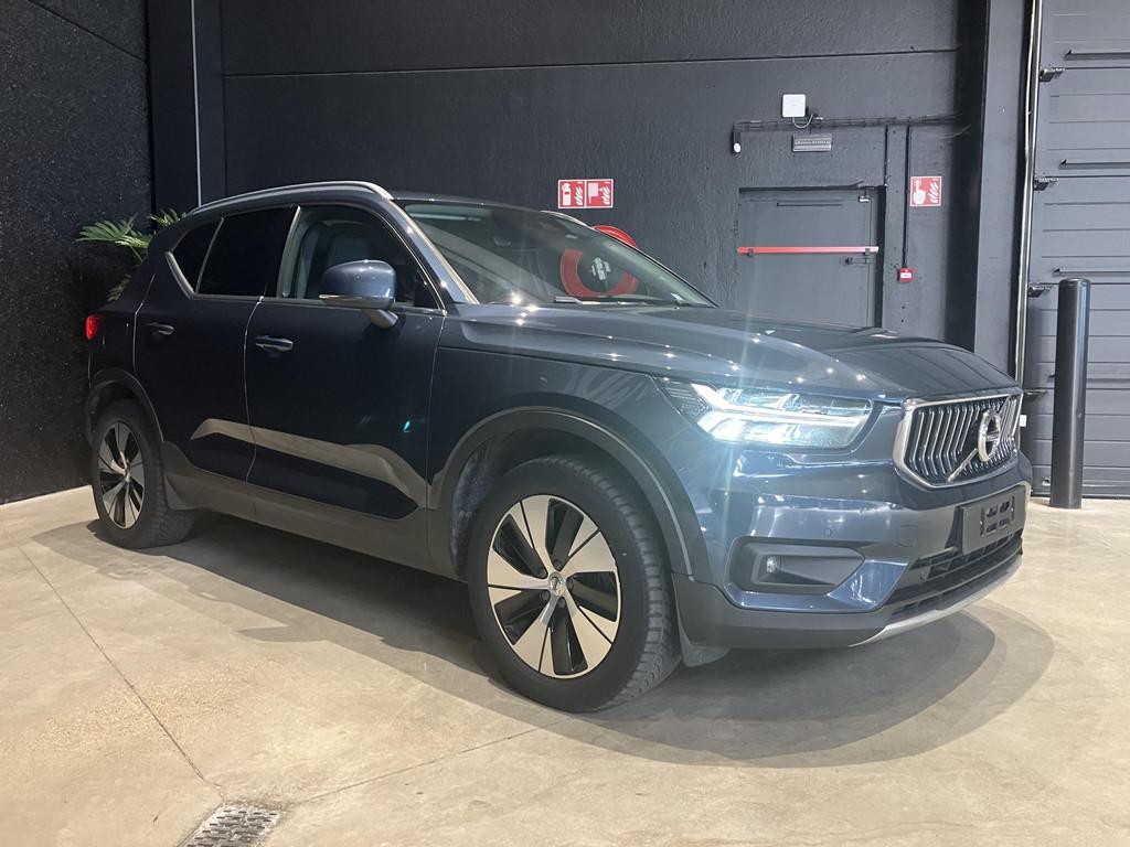 Volvo XC40 T4 PHEV Core Aut. LEDER | CAMERA | LED, Auto's, Volvo, Stof, Blauw, 41 g/km, Plug-in hybride
