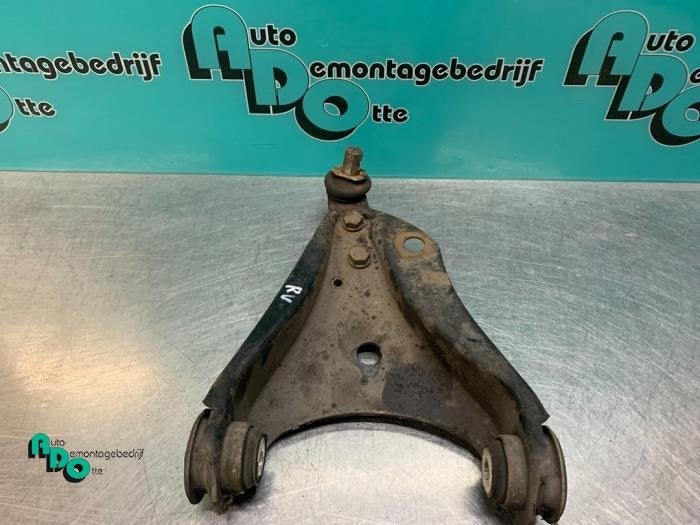 Draagarm rechts-voor van een Renault Twingo (Twingo 07-), Gebruikt, -, Renault, -