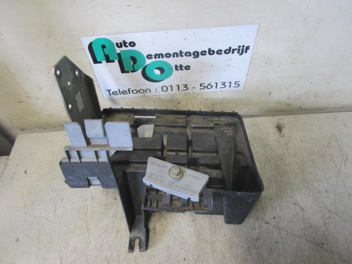 Accubak van een Opel Meriva (Meriva 03-), Gebruikt, -, -, Opel