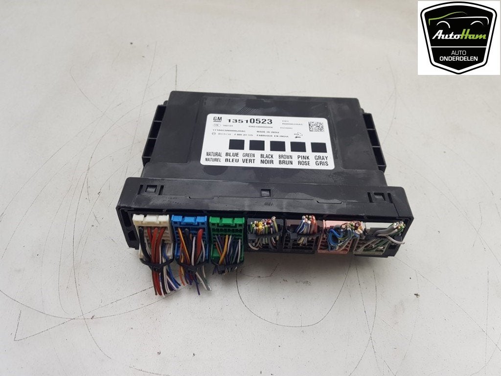 COMPUTER BODY CONTROL Opel Astra K Sports Tourer, Gebruikt, Opel, Opel Automobile GmbH, Kontakt-opel@opel.com