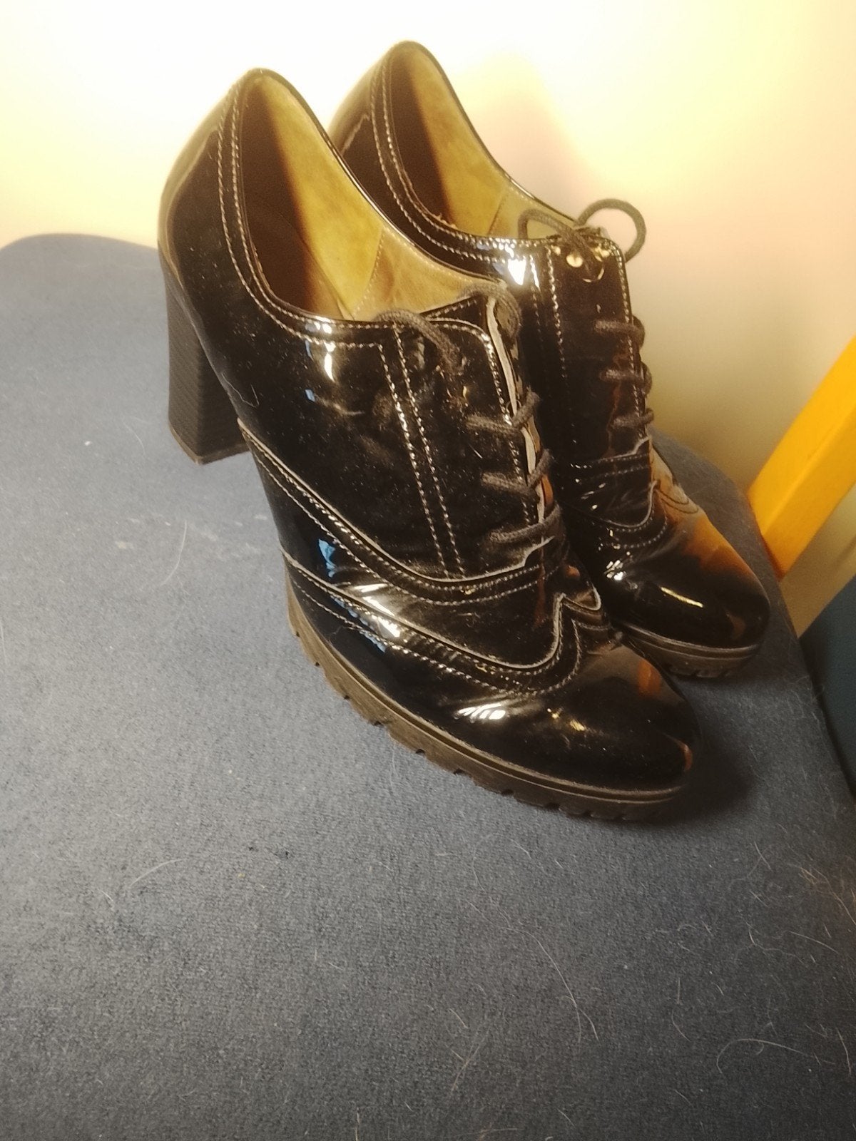 Chaussures à lacets à talons carrés en cuir verni Gabor, Chaussures à haut talons, Gabor, Comme neuf, Enlèvement